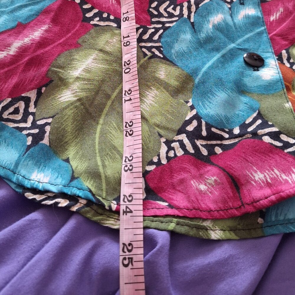 Woman's Short Sleeve "Tropical" Shirt - Picture 5 of 6